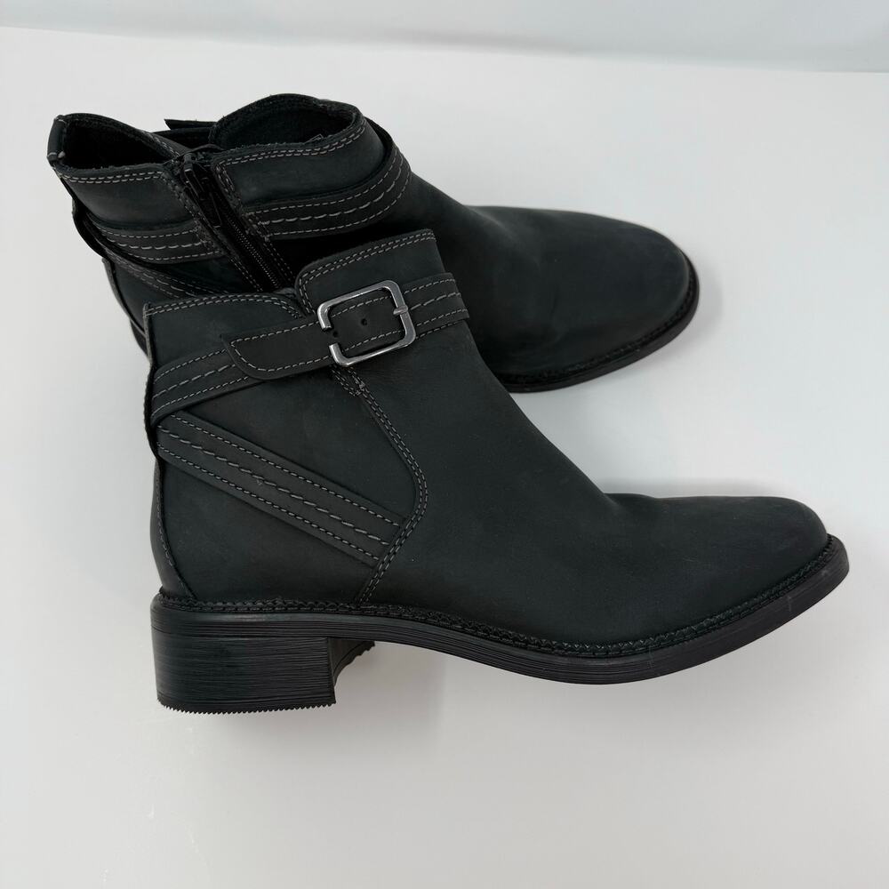 Clarks Collection Boots Women's 10 Black Leather Maye Strap Ankle Bootie Preppy - Picture 2 of 14